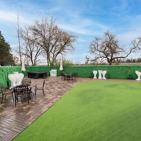 Baymont By Wyndham Anderson Motel Exterior photo